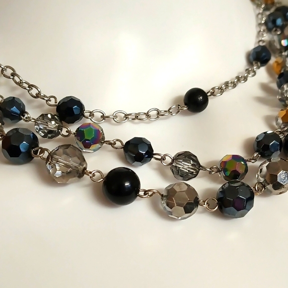Cookie Lee 3 Strand Black & Clear Bead Necklace Size 8 Inches. - Picture 2 of 13